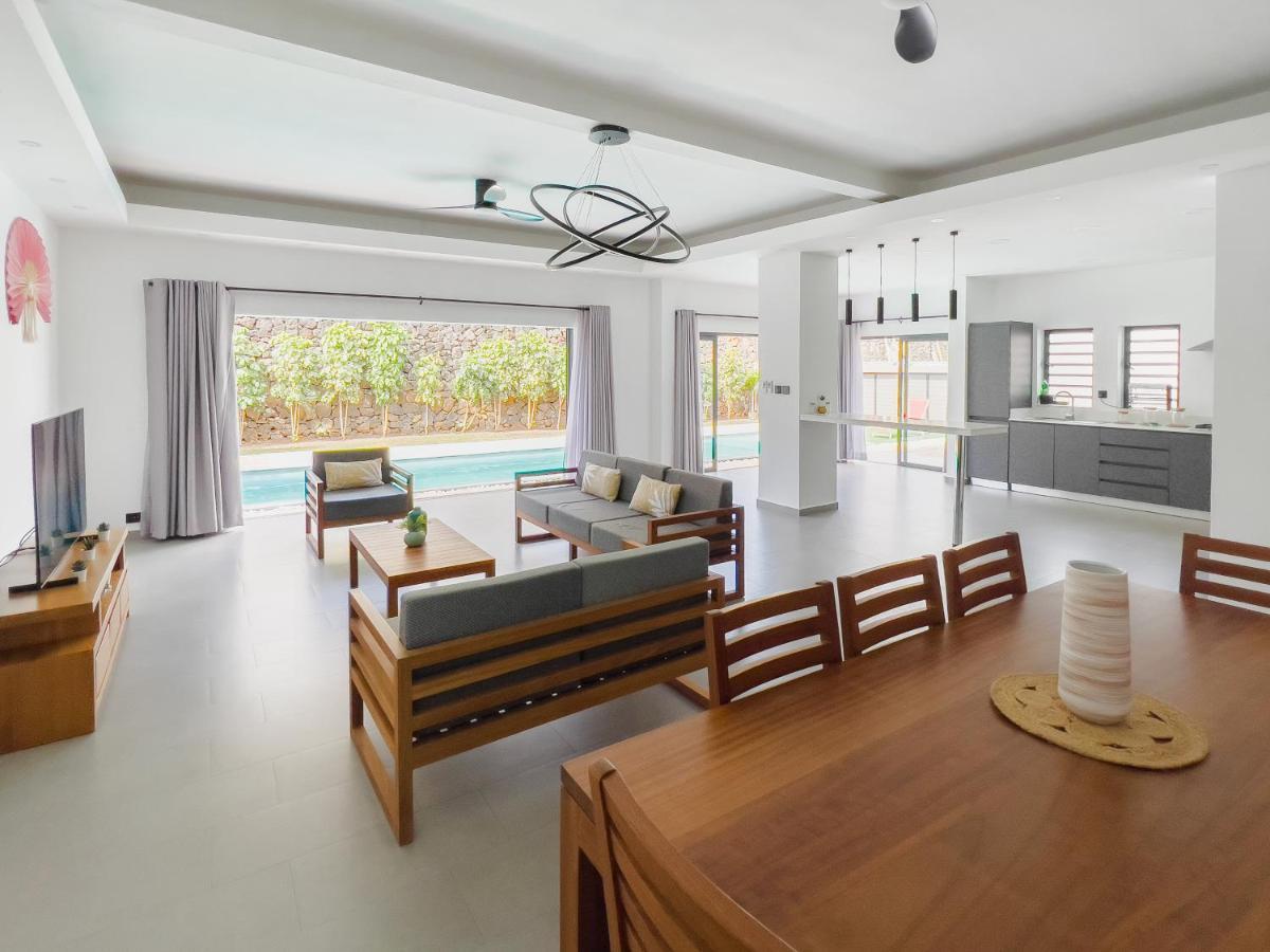 Spacious 4 Bedrooms Villa With Infinity Pool Grand Baie Exterior foto